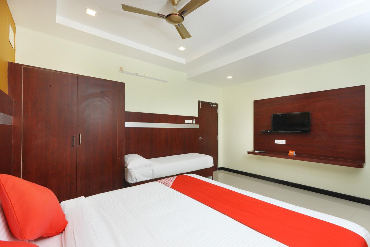 Oyo 15115 Hotel Ramcharan Residency Тірупаті Екстер'єр фото