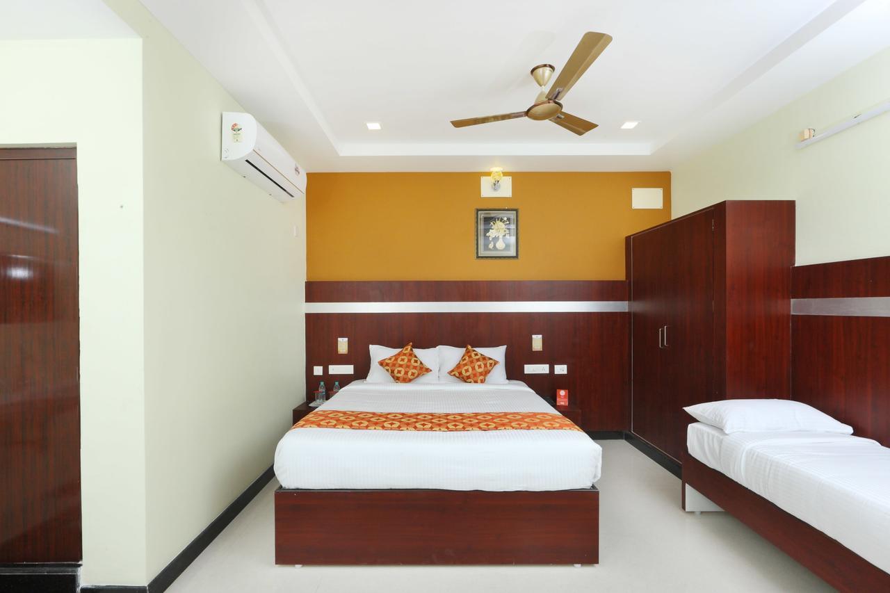 Oyo 15115 Hotel Ramcharan Residency Тірупаті Екстер'єр фото