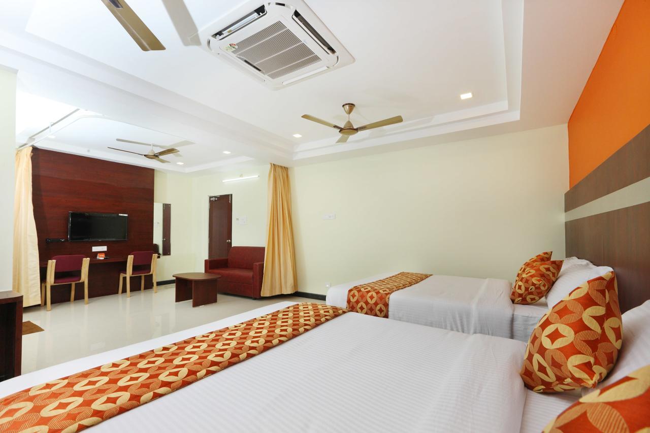 Oyo 15115 Hotel Ramcharan Residency Тірупаті Екстер'єр фото