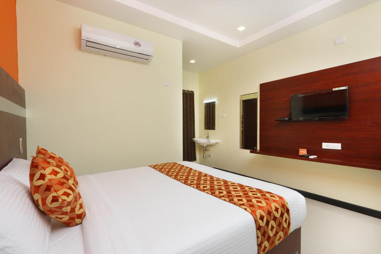 Oyo 15115 Hotel Ramcharan Residency Тірупаті Екстер'єр фото